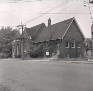 Mount Dennis Methodist Church, Eglinton Avenue W