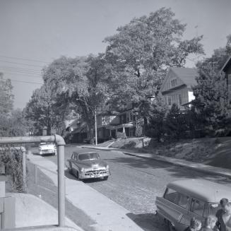 Kingswood Road., looking north from north of Queen Street East