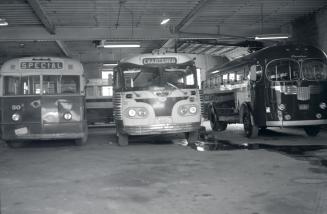 West York Coach Lines, garage, Pacific Avenue, southwest corner Vine Avenue, Interior