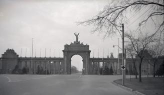 Princes' Gates, looking west