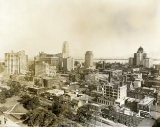 Toronto Downtown 1930, looking southeast from Queen St