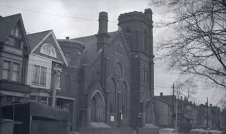 EAST PRESBYTERIAN CHURCH, Oak St