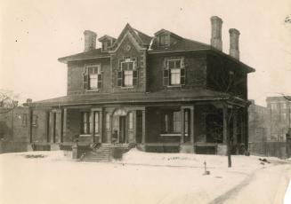 Coulson, A. H., house, Front Street West, north side, e. of Draper St