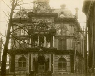 Custom House (1876-1919), Front Street West, southwest corner Yonge Street