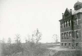 Historic photo from 1900 - Looking north-west past Swansea Public School - Windermere Ave., e. side, s. of Waller Ave. in Swansea