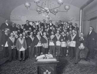 Freemasons, York Lodge. Image shows a big group of freemasons standing in four rows.