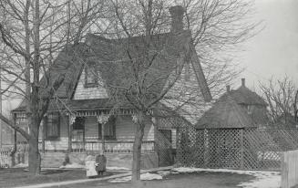 William H. Gates, house, Wayland Ave., east side, south of Swanwick Ave., Toronto, Ont.