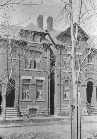 House, Boswell Avenue, north side, west of Avenue Road