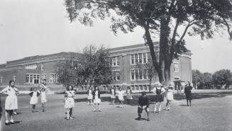 Bedford Park Public School, Ranleigh Avenue, south side, between Yonge Street and Mount Pleasan ...