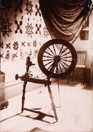 Canadian Historical Exhibition, 1899, Victoria College, spinning-wheel