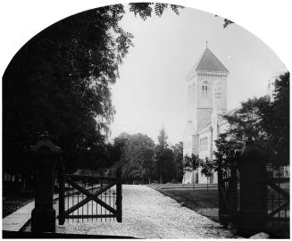 Library (opened 1892)