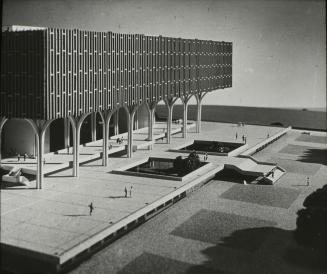 Perkins & Will entry, City Hall and Square Competition, Toronto, 1958, architectural model