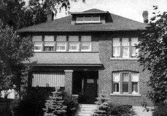 Benjamin R. Brown residence (1921-40), former site of Kane Funeral Home