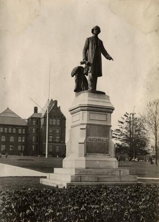 Macdonald, Sir John A., monument, Queen's Park, in front of Parliament Buildings