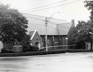 St. James-Bond United Church, 1066 Avenue Road, southwest corner of Willowbank Boulevard, Toron ...