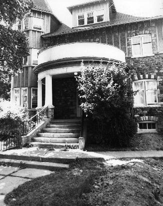 21 Deloraine Avenue, Toronto, Ontario. Image shows a partial vies of a two storey residential h…