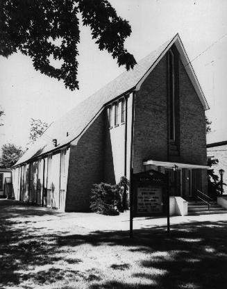 Dewi Sant Welsh United Church, Melrose Avenue, south side, between Yonge Street and Jedburgh Ro ...