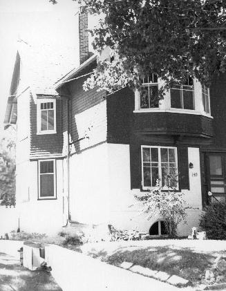House, 149 Woburn Avenue, south side, between Jedburgh Road and Greer Road, Toronto, Ontario. I ...