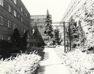 Pall Mall Apartments, 3110-3112 Yonge Street, west side, between Lawrence Avenue West and Bedfo ...