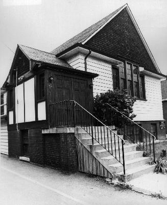 Armenian Evangelical Church, Glenforest Road, north side, between Yonge Street and Bocastle Ave ...