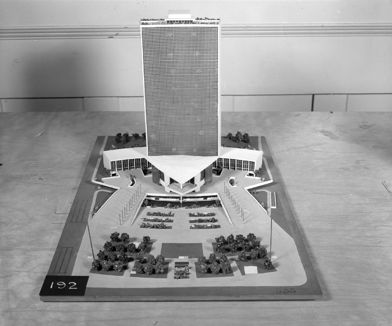J. Graham entry, City Hall and Square Competition, Toronto, 1958, architectural model