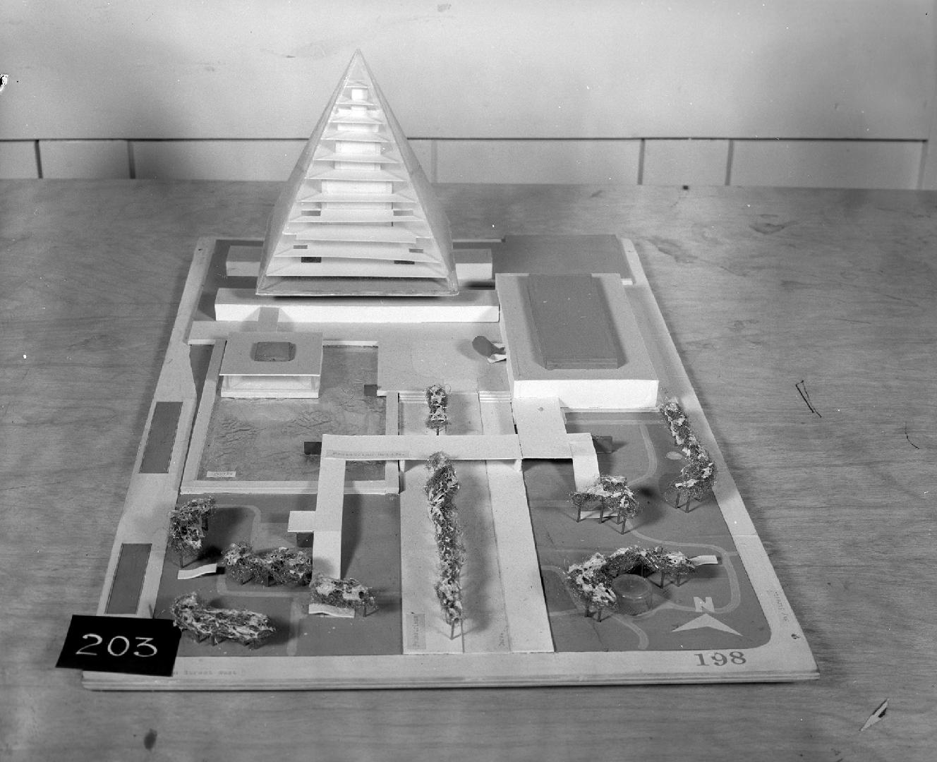 Frank Fielden entry, City Hall and Square Competition, Toronto, 1958, architectural model
