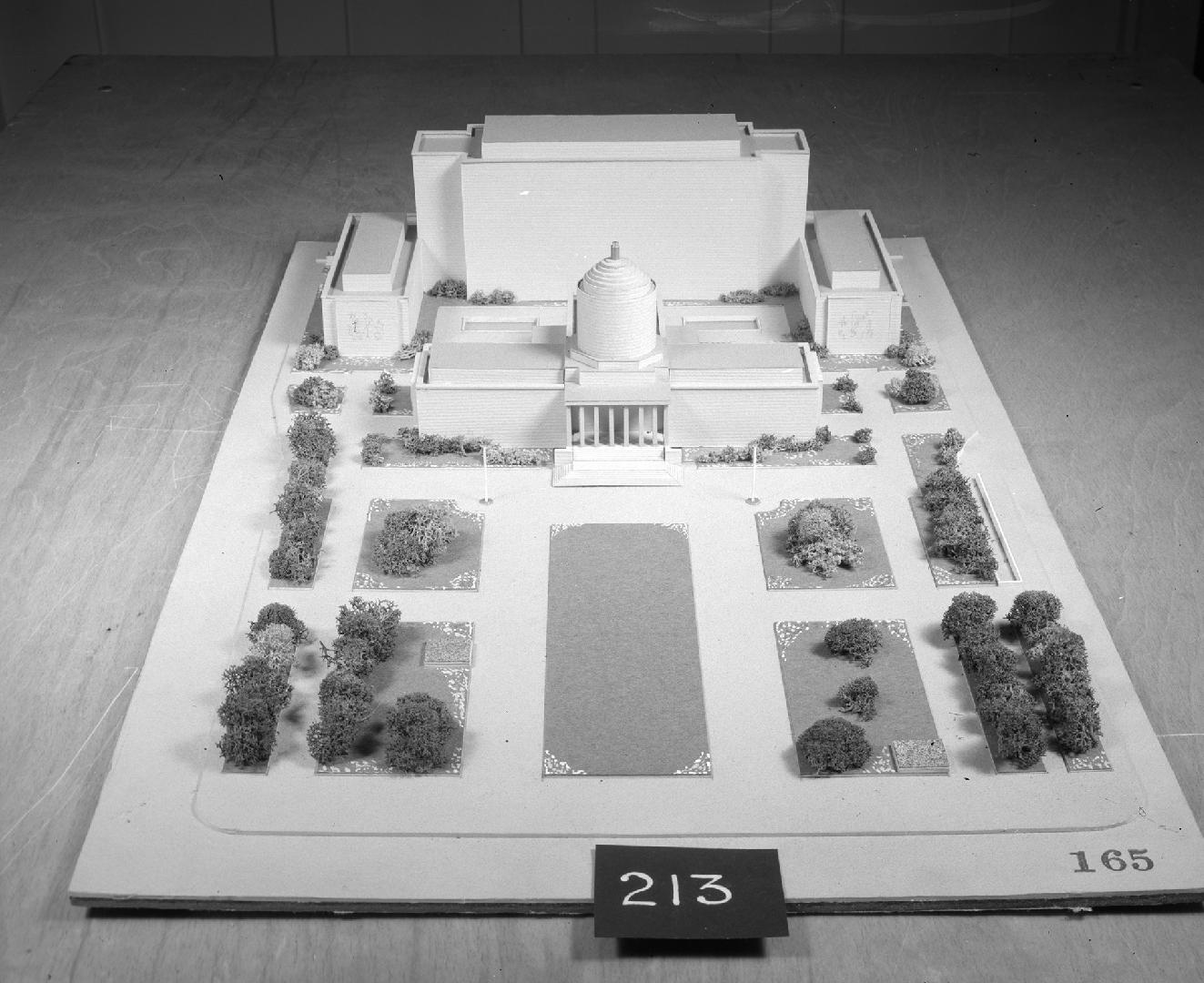 Cass Gilbert Jr. entry, City Hall and Square Competition, Toronto, 1958, architectural model