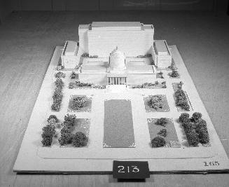Cass Gilbert Jr. entry, City Hall and Square Competition, Toronto, 1958, architectural model