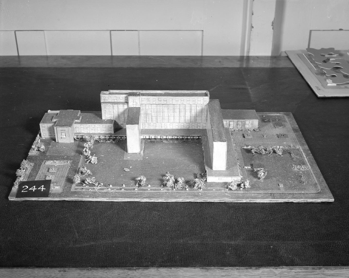 C. L. Morris entry, City Hall and Square Competition, Toronto, 1958, architectural model