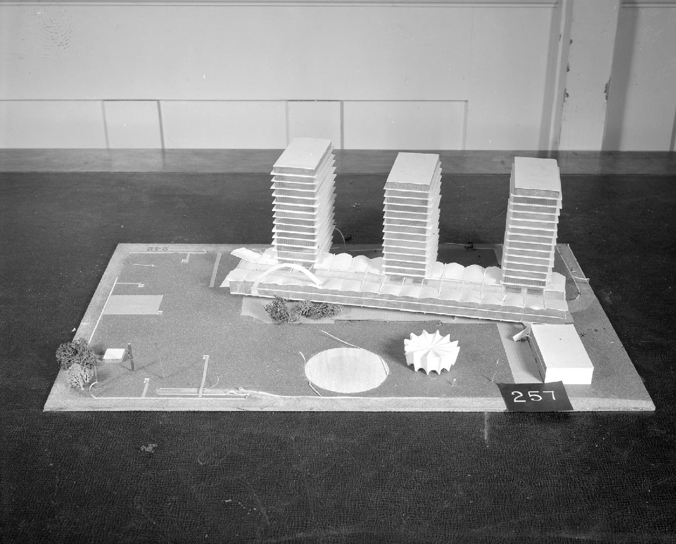 Gerson T. Hirsch entry, City Hall and Square Competition, Toronto, 1958, architectural model