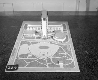 R. Brunn entry, City Hall and Square Competition, Toronto, 1958, architectural model