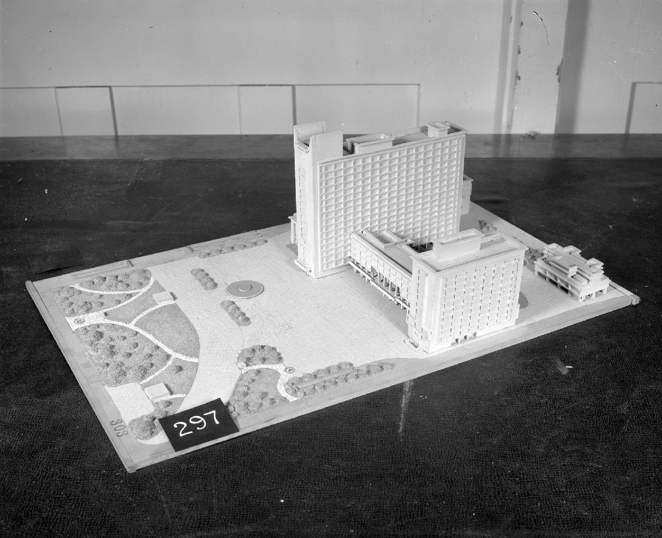 K. Tanimoto entry, City Hall and Square Competition, Toronto, 1958, architectural model