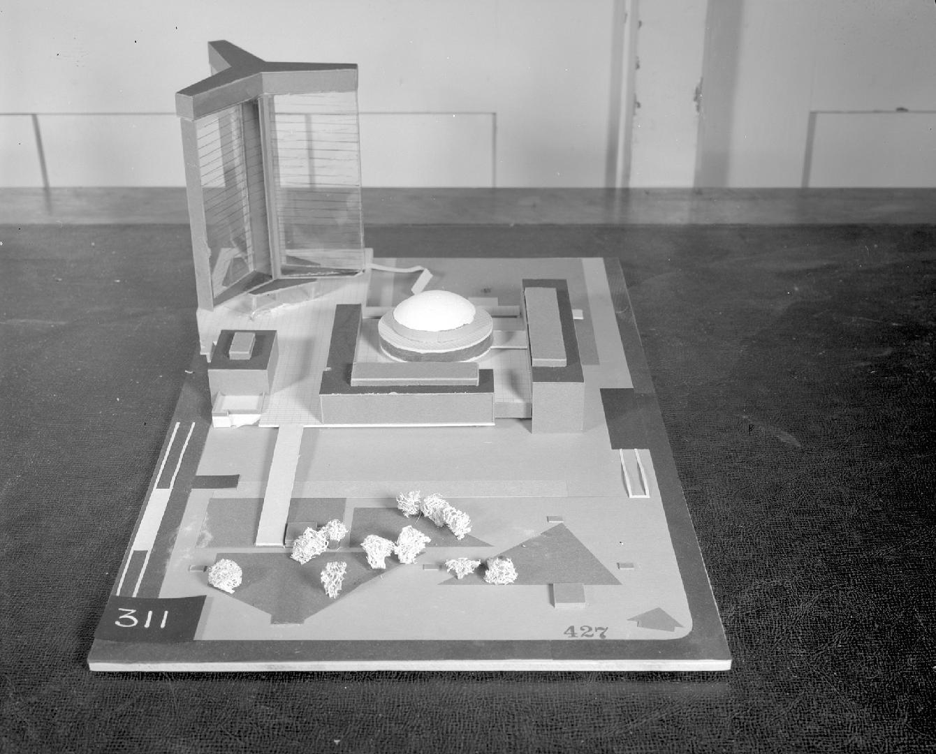 A. Meyer entry, City Hall and Square Competition, Toronto, 1958, architectural model