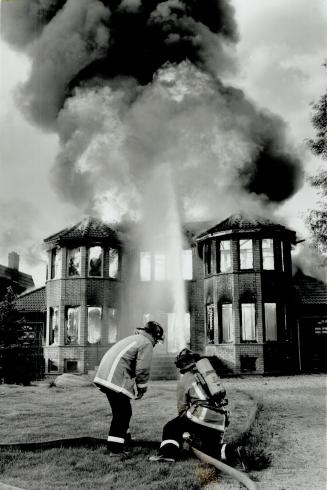 $891,000 Home destroyed. Firefighters battle a blaze yesterday which destroyed a Mississauga house at 2343 Glengarry Rd., near the Queensway. The $891(...)