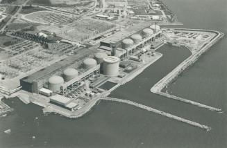 Atom - Power Stations - Canada - Ontario - Pickering - Exterior 1980