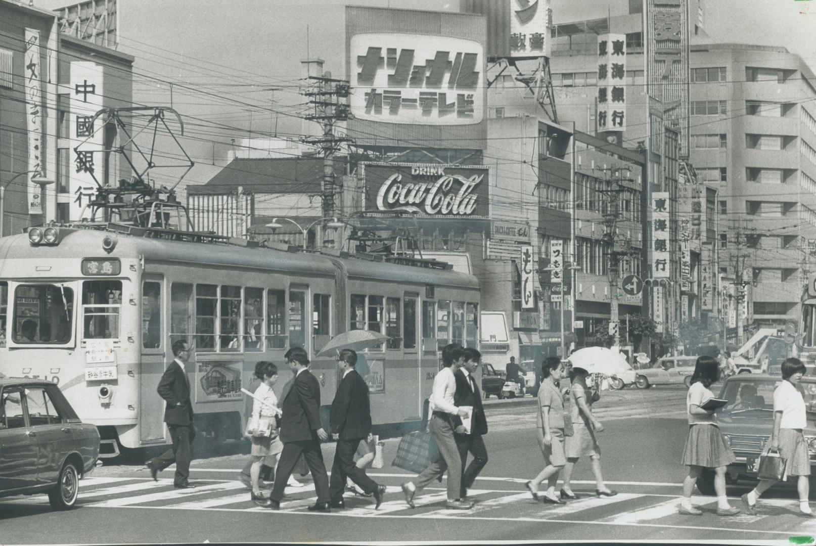 Hiroshima, 25 years after being struck by the first atomic bomb set off to kill, has become a planned and strangely unattractive city of shacks and co(...)