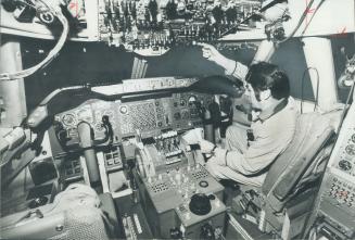 Instrument check is given in the cockpit of a 747 by Maurice Verkindt