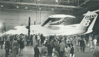 Aviation - Aircraft - Dash 8, 8 - 100, 8 - 300, 8 - 400