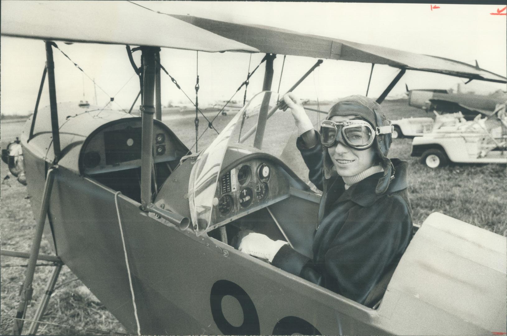 Flying their own plane is the life ambition of many people, but actually build their – All Items – Digital Archive : Toronto Public Library
