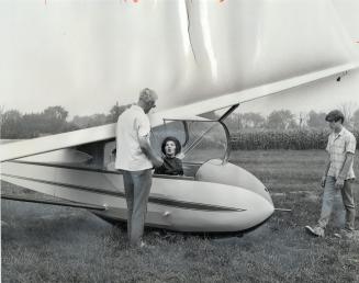 Glider Flying goes on in the Toronto area and can be viewed, depending on the weather, by driving a short distance north of the city. In fact, you can(...)