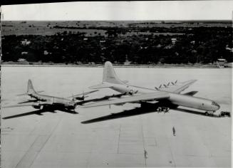 Largest bomber in world, The huge new B-36, U