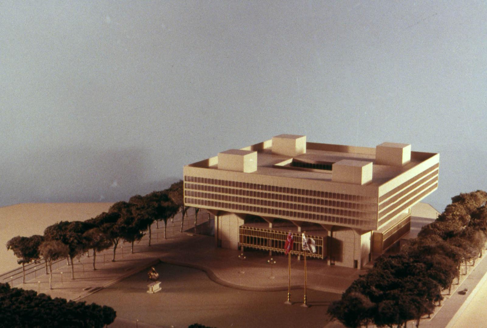 I. M. Pei & Associates entry, City Hall and Square Competition, Toronto, 1958, architectural model
