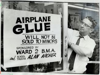 Crackdown on glue sniffers starts in central Toronto as Sam Rotenberg, owner of Parliament St