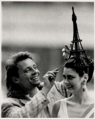 Revolution-chic accessories put wearer in French mode
