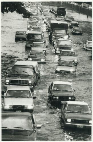 Floods - Ontario 1985