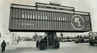 This is the way the cargo comes in 1973
