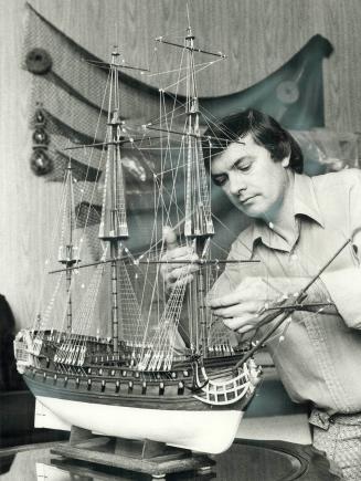 A three-foot model of the man-of-war Norske Love (Norwegian Lion), built in 1791, is the latest project of David Appleton, one of two model-builders w(...)