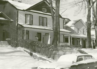 Houses, Waverley Road, nos. 72 and 74, west side, between Queen Street East and Kew Beach Avenue, Toronto, Ontario