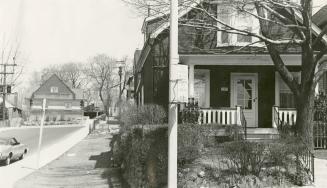 House, Wheeler Avenue, no. 127, southeast corner of Norway Avenue, Toronto, Ontario