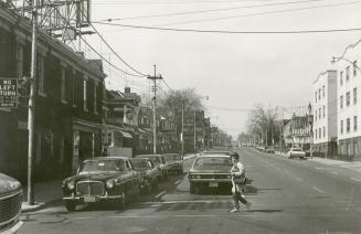 Woodbine Avenue, looking north from Queen Street East, Toronto, Ontario
